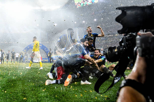 而他的加盟 而他的加盟