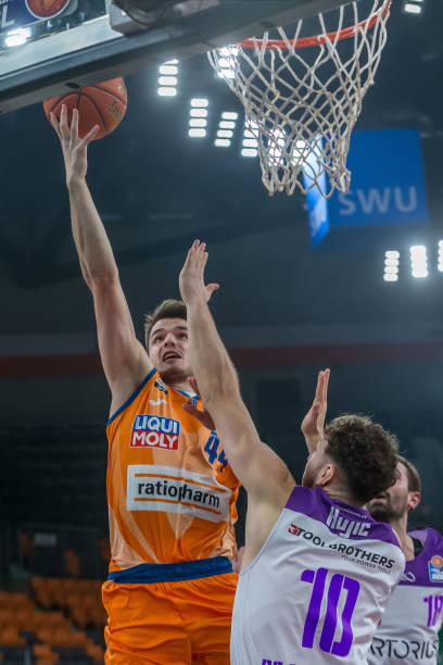 射门时总能 射门时总能